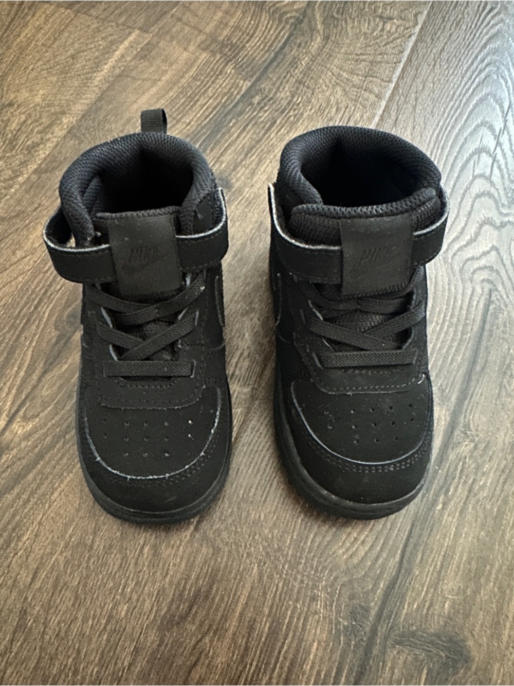 Nike Toddler Black High-Top Hook-and-Loop Sneakers